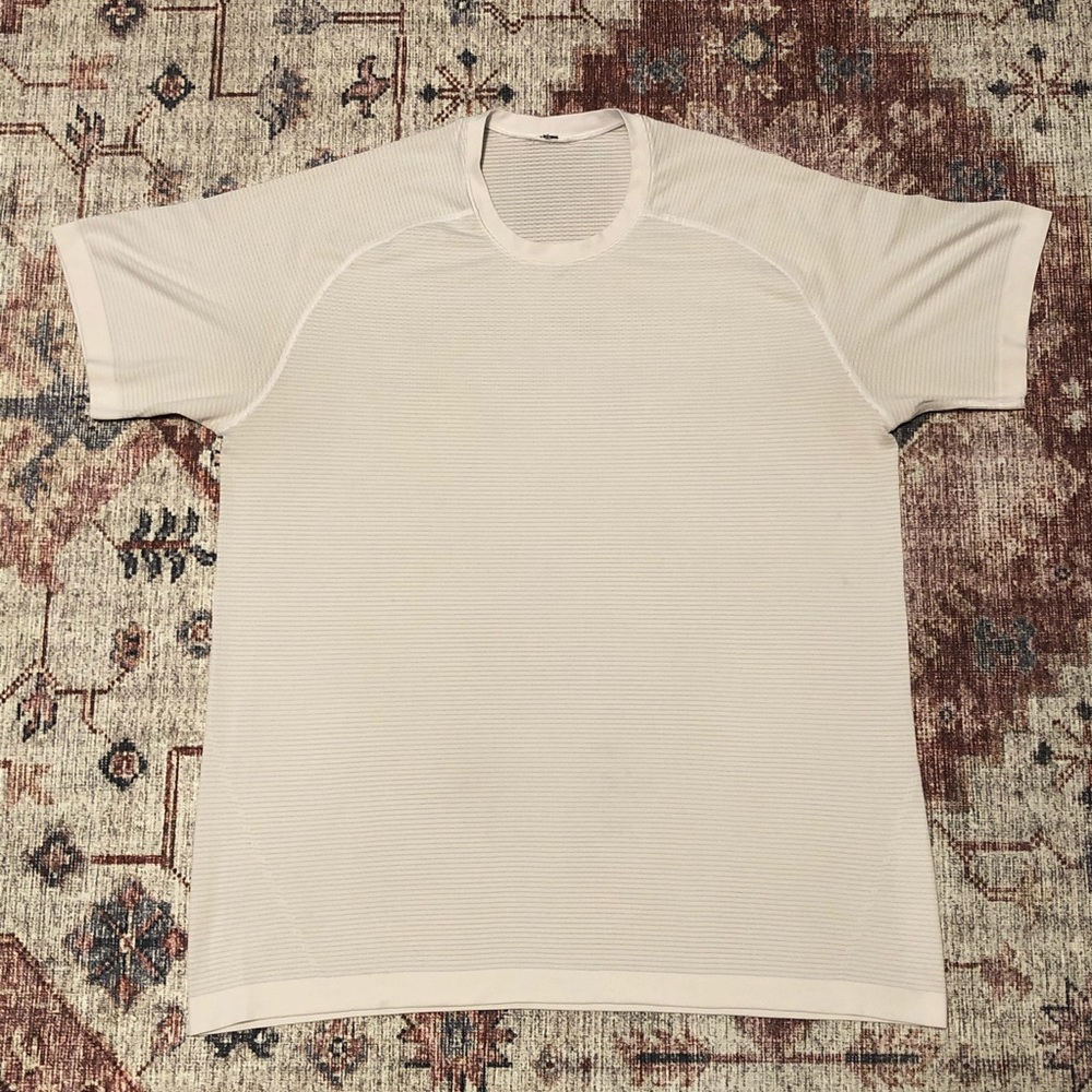 Lululemon L Active Short Sleeve T-shirt Top Stripe